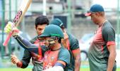 Sri Lanka, Bangladesh clash in virtual semifinal