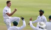 PHOTOS: Morkel rips through Australia as SA win third Test