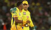 'Helicopter 7': Bravo celebrates Dhoni with new song