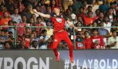 'Spiderman' de Villiers defies gravity with stunning catch