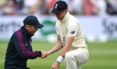 Anderson leaves Edgbaston for scan on tight calf