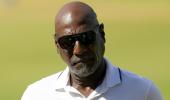 Viv Richards falls ill during pre-game show