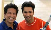 Tendulkar enjoys gully cricket with Varun, Abhishek