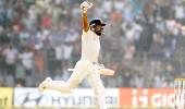 King Kohli ends year as World No 1