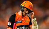 How Bizarre! Batsman dismissed off 7th ball in BBL