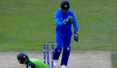 VOTE: Should Dhoni be allowed to keep Balidaan Badge?