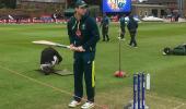 SEE: Smith gives fans batting tips