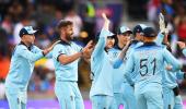 Defeats have made England stronger: Plunkett