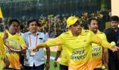 WATCH! Dhoni makes CSK fans feel special