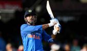 Dhoni should bat at No 5 in World Cup: Tendulkar