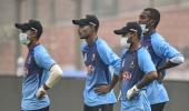 Itchy eyes but Bangladesh team OK with Delhi air