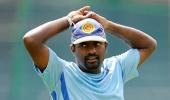 Spin king Muralitharan to be governor of Lankan province