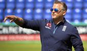 England appoint Gough as fast bowling consultant