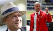 Boycott, Strauss conferred Knighthood