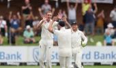 England win third Test by innings and 53 runs