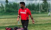 SEE: Raina, Pant go bat-shopping ahead of IPL