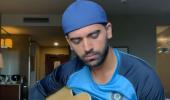 SEE: Deepak Chahar plays DDLJ song on guitar