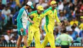 Warner injury blow for Australia in Sydney ODI