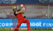 PIX: Clinical Royal Challengers outclass Knight Riders