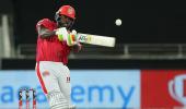 Turning Point: Gayle, Pooran onslaught