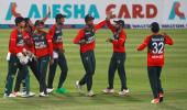 Nasum takes 4-19 as Bangladesh stun Aus in first T20