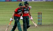 Bangladesh hand Australia second straight T20 defeat