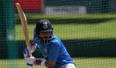 Kohli 'under pressure to perform' in SA: Panesar