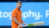 Will struggling SRH bring back Warner against Mumbai?