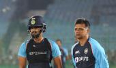 Can't coach different teams in the same way: Dravid