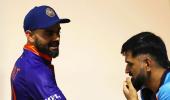 'Having Dhoni in dressing room brings sense of calm'