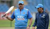 Gavaskar hopes there's no clash between Dhoni, Shastri