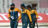 Misbah, Waqar step down as Pak head & bowling coach