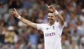 Ageless Anderson helps England beat South Africa