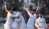 Brave England seal memorable victory over Pakistan