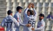 England win Multan thriller to clinch series in Pak