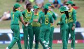 Women's WC: South Africa win thriller against NZ