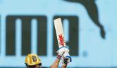 Kohli knock keeps Bangalore's IPL playoff hopes alive