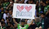 Pakistan Fans Fill SCG