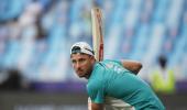 Aus recall Stoinis, Richardson, Agar for England T20Is