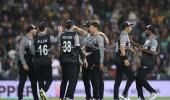 Kiwis Favourites Against Unpredictable Pakistan