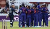 Knight says Indian team 'lying' over warning claims