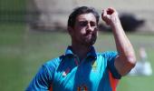 Starc boost for deflated Australia ahead of Delhi Test