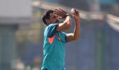 Starc 'on track' to bowl in second Test against India