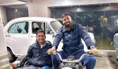 Dhoni-Pandya as Jai-Veeru in Sholay 2?