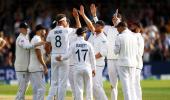 England go unchanged for fourth Ashes Test