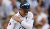 Injured Pope plays through the pain in Ashes showdown