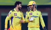 SEE: All Well Between Dhoni-Jadeja?