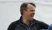 Graeme Swann helping group of England spinners