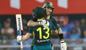 Magnificent Maxwell powers Australia to thrilling win!