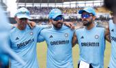 Emotions run high as India take on Pakistan